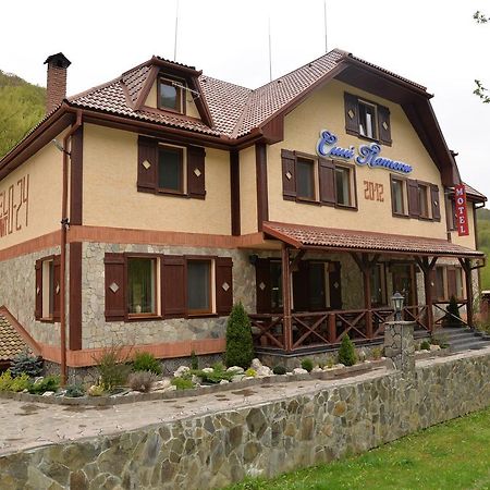 Motel Syni Potoky Svalyava Exterior foto