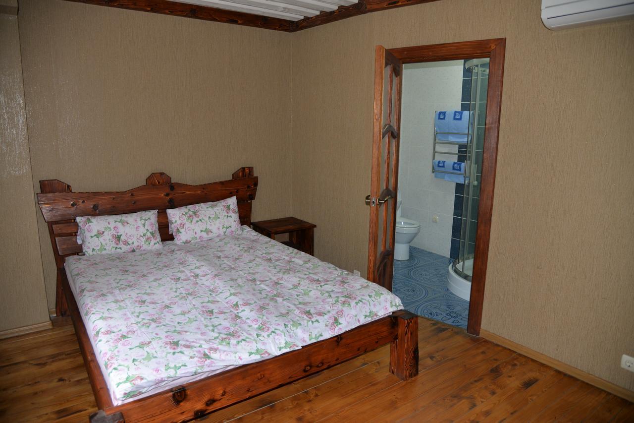 Motel Syni Potoky Svalyava Exterior foto